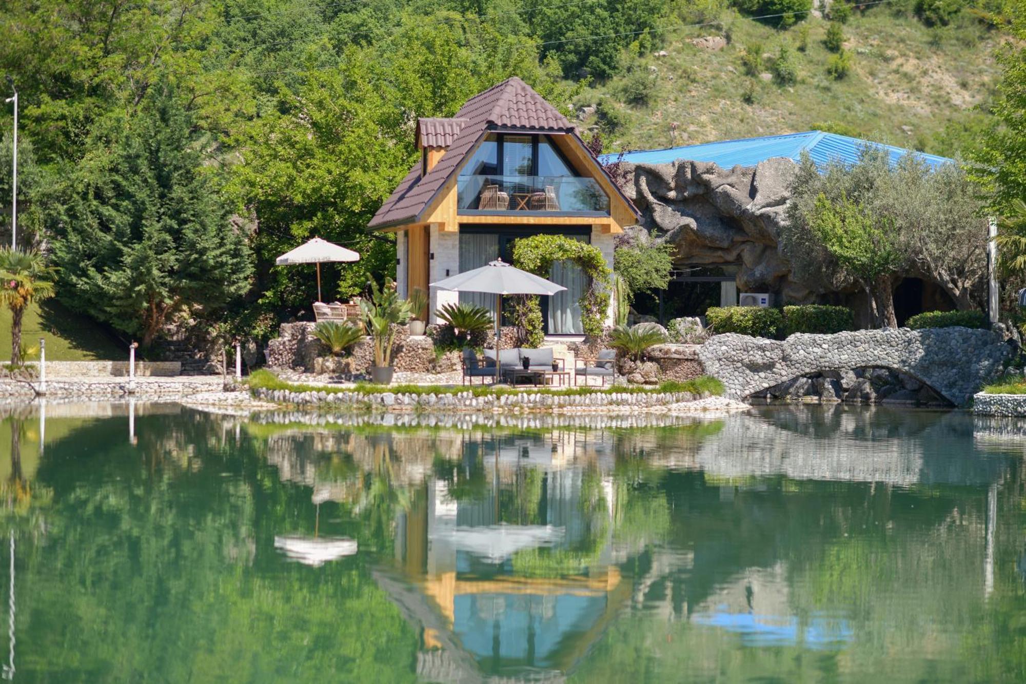 Kompleksi Turistik Dea Mjede Bagian luar foto